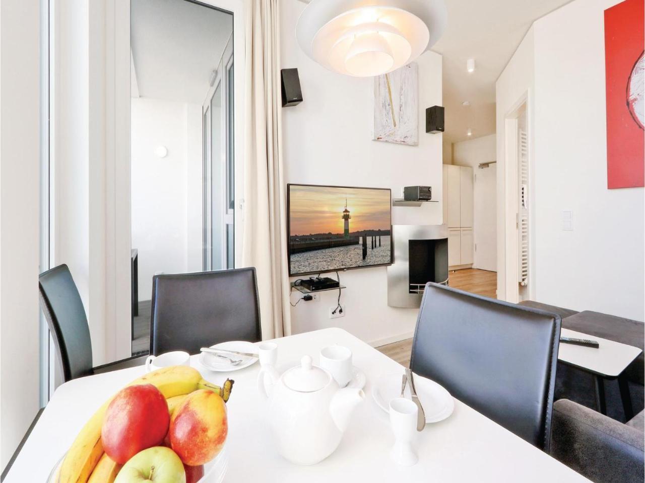 1 Bedroom Cozy Apartment In Luebeck Travemuende Exterior foto
